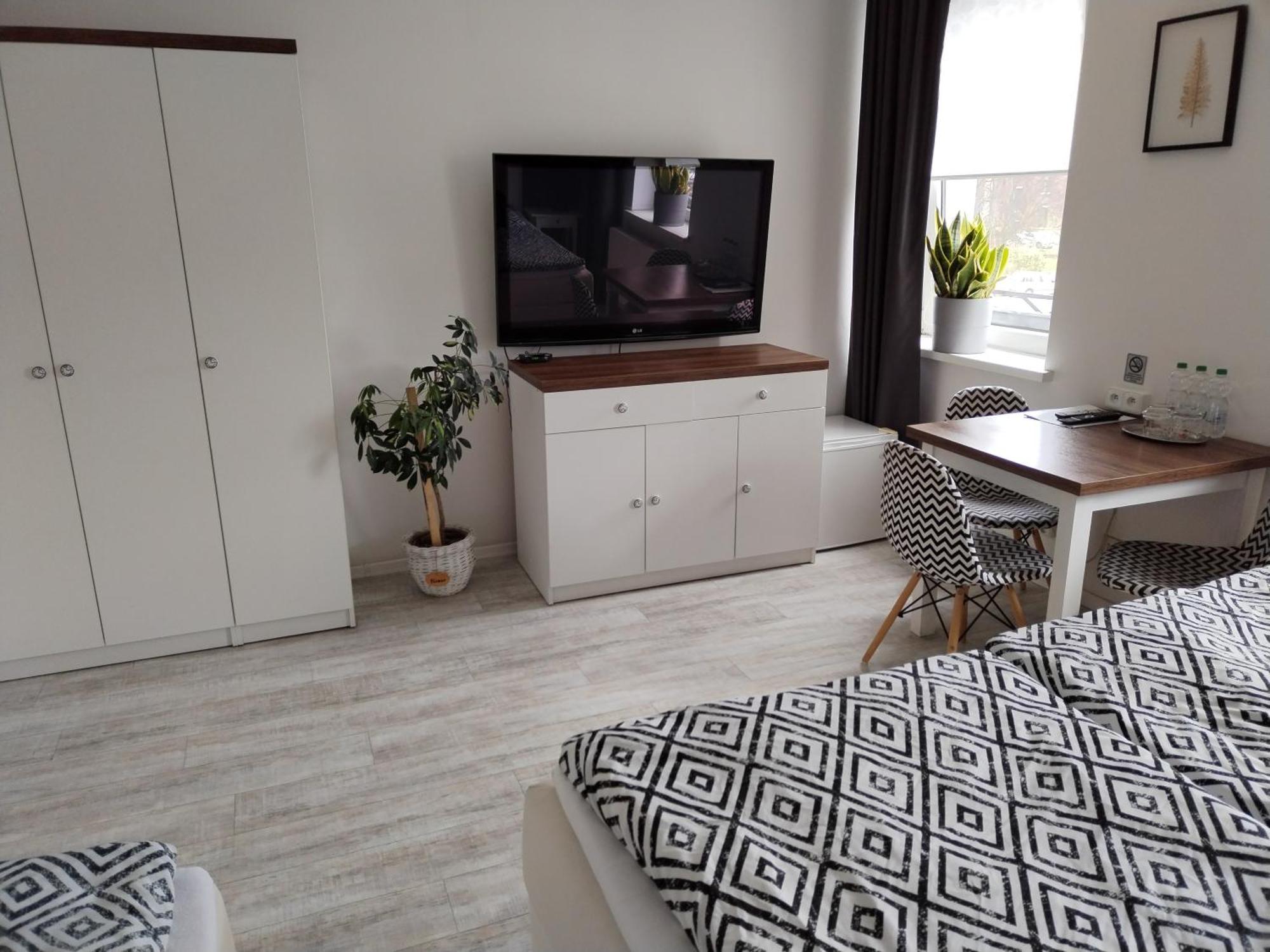 Hotel Na Baste Jablonec nad Nisou Bagian luar foto